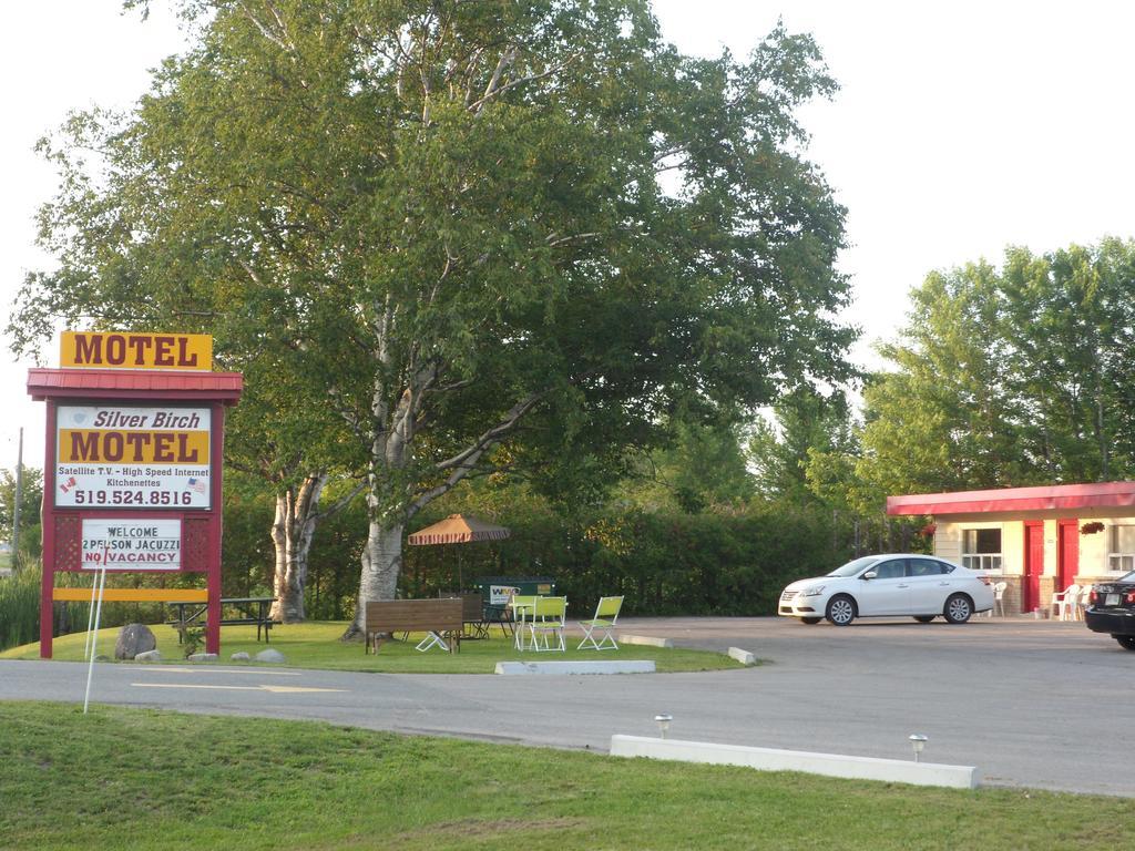 The Silver Birch Motel Goderich Esterno foto