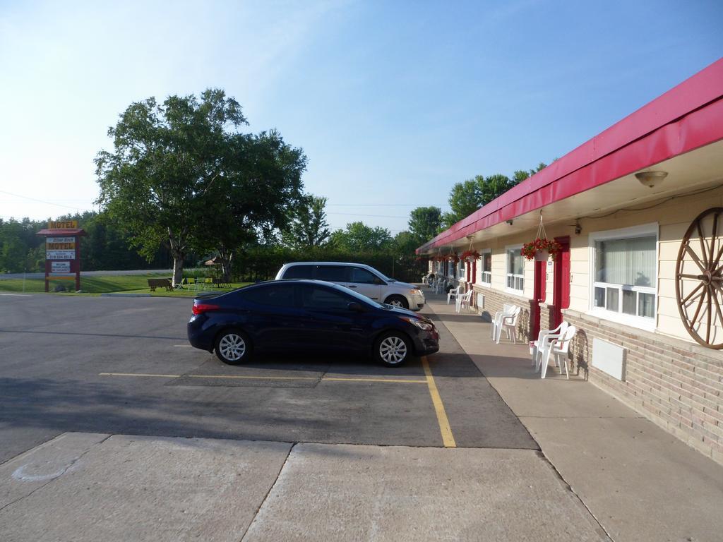 The Silver Birch Motel Goderich Esterno foto
