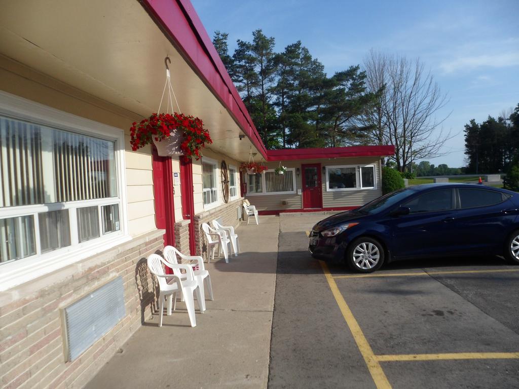 The Silver Birch Motel Goderich Esterno foto