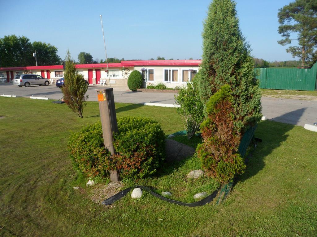 The Silver Birch Motel Goderich Esterno foto