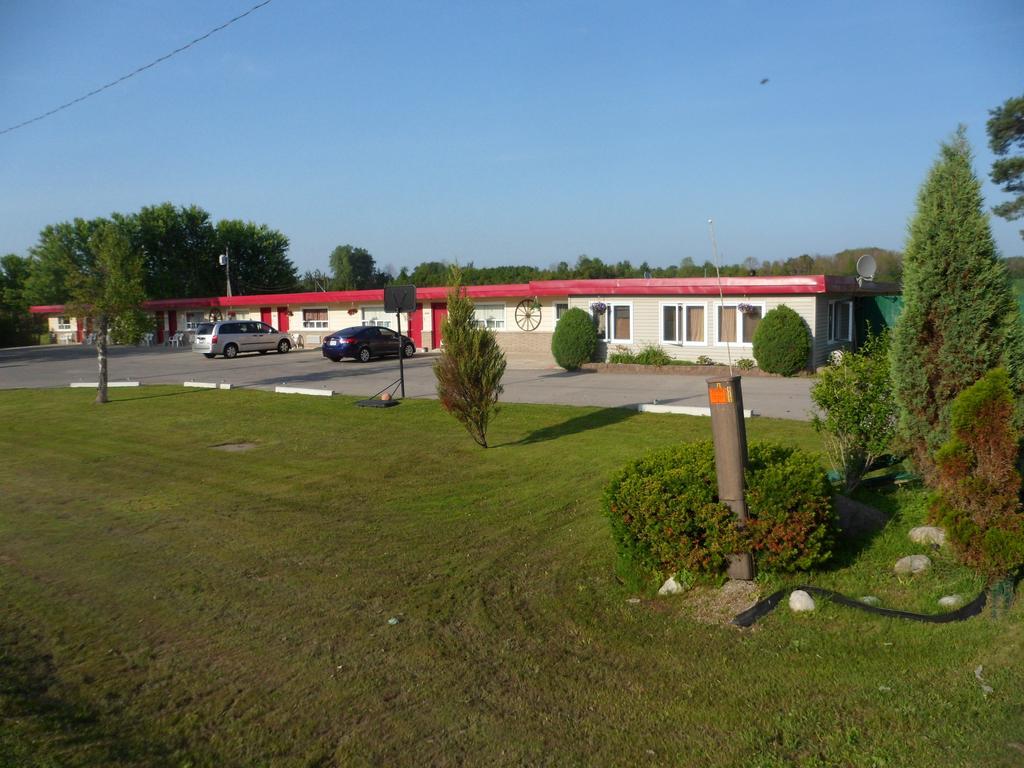 The Silver Birch Motel Goderich Esterno foto