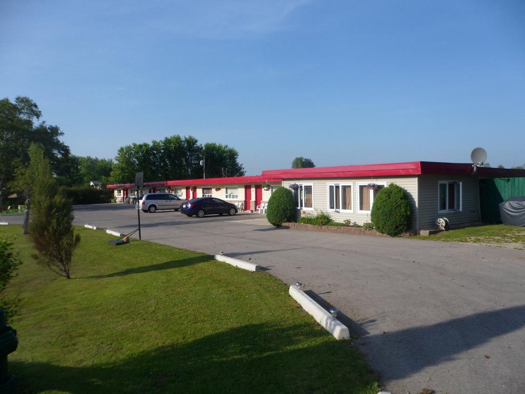 The Silver Birch Motel Goderich Esterno foto
