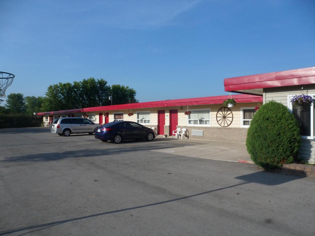 The Silver Birch Motel Goderich Esterno foto