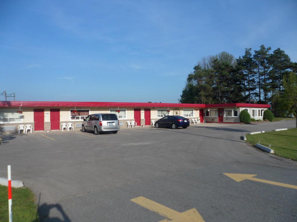 The Silver Birch Motel Goderich Esterno foto